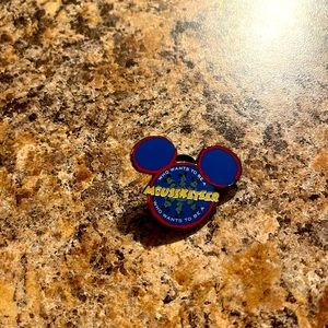 Who Wants to Be A Mouseketeer Disney Pin